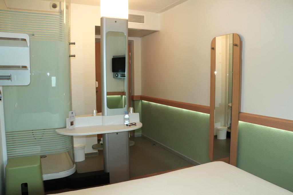 Ibis Budget Castelnaudary - A61 部屋 写真