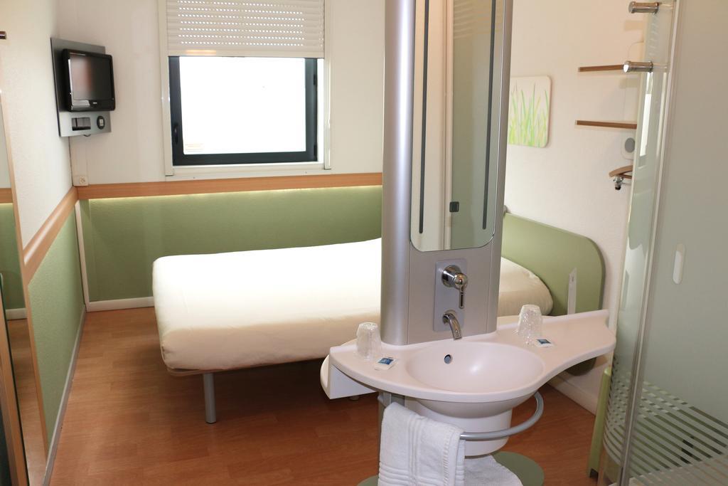 Ibis Budget Castelnaudary - A61 部屋 写真