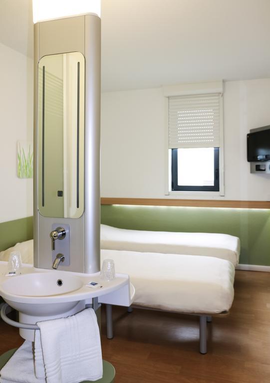 Ibis Budget Castelnaudary - A61 部屋 写真