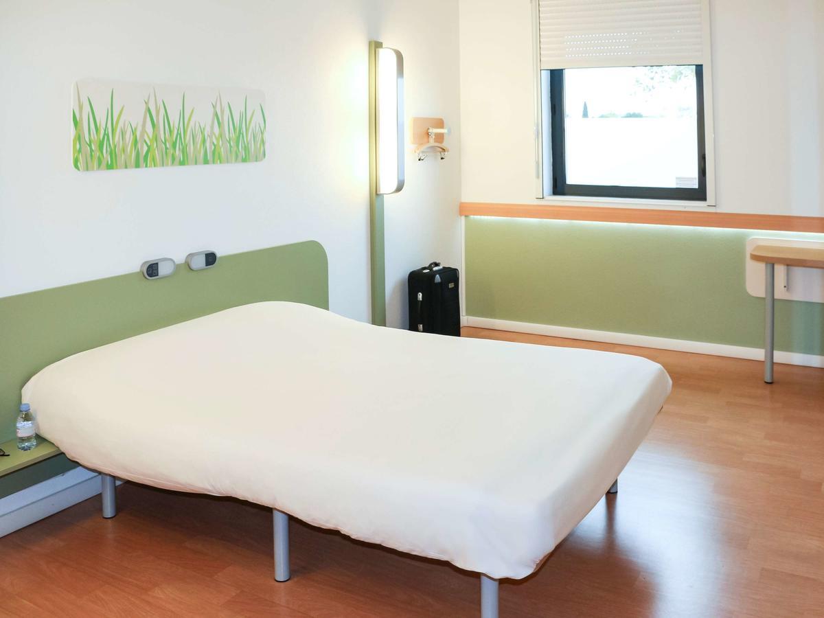 Ibis Budget Castelnaudary - A61 エクステリア 写真